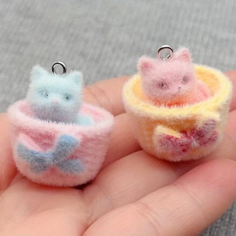 Resin Art Love - 4 stuks 3D pluche hars kattenhangers,