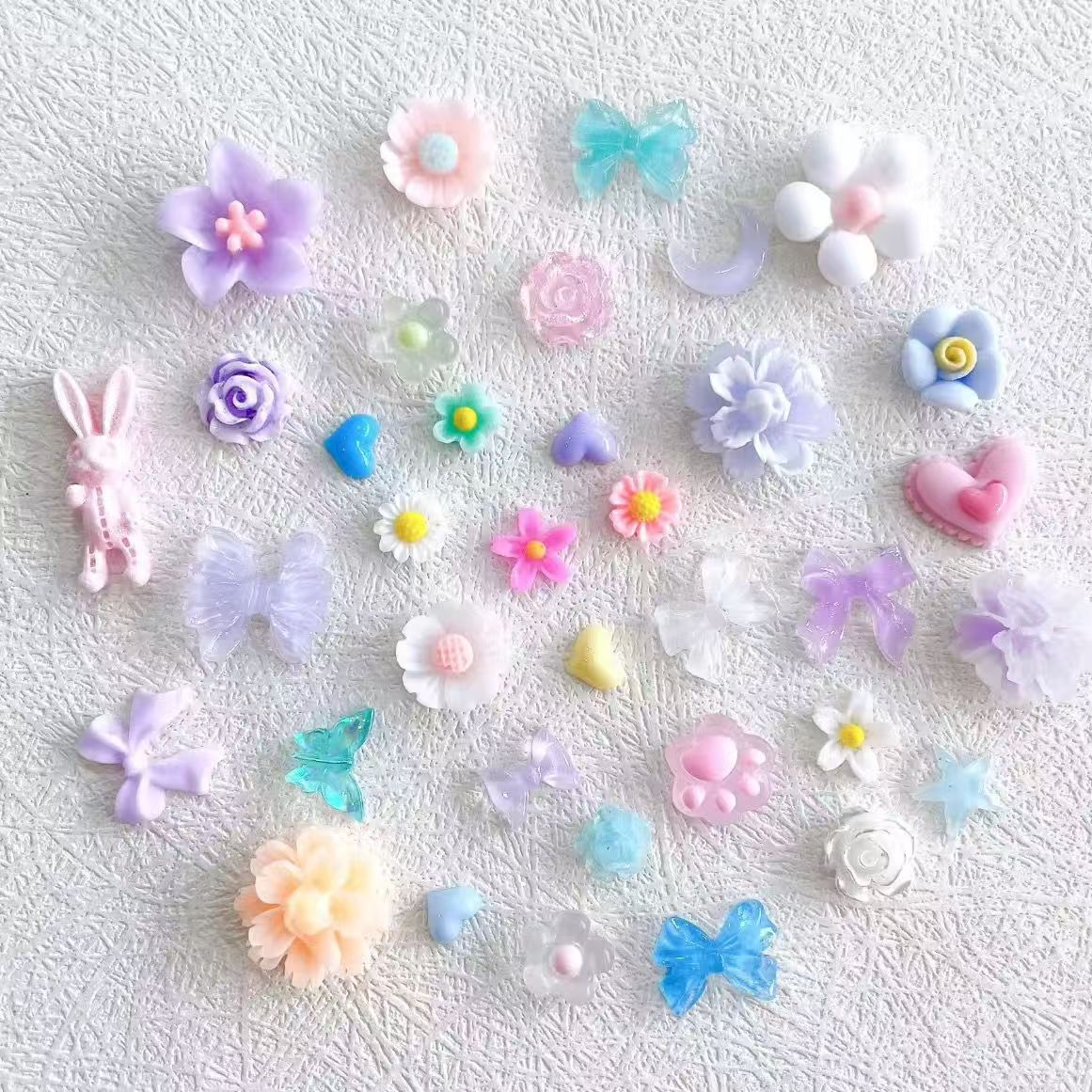 Resin Art Phone Case - Macaron Harsen Bloemen Konijnen Charms 80g