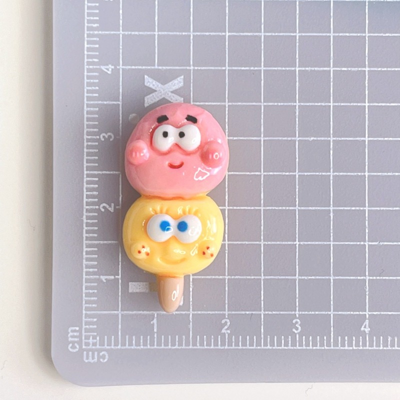 8PCS Kawaii SpongeBob SquarePa - Resin Art Phone Case recensie en prijs